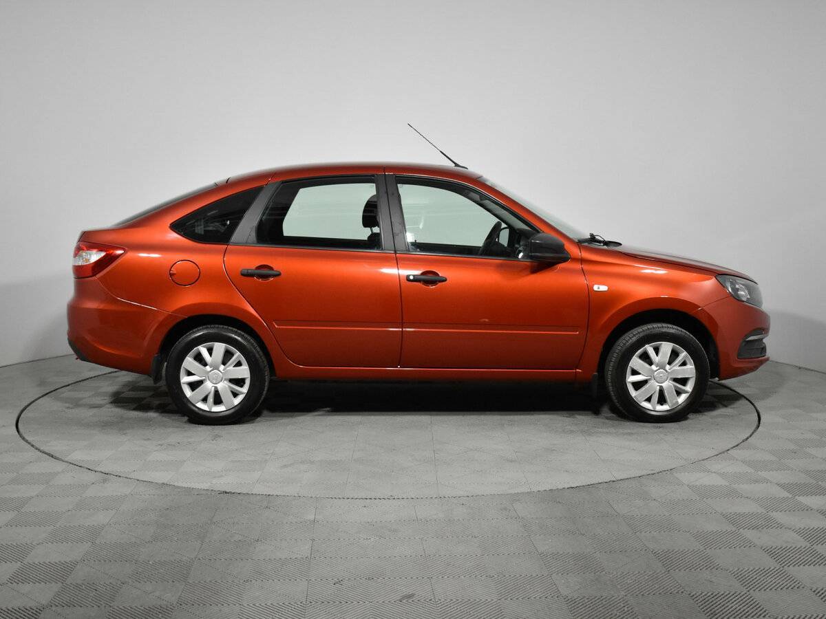 Lada (ВАЗ) Granta, 2020 - фото №4